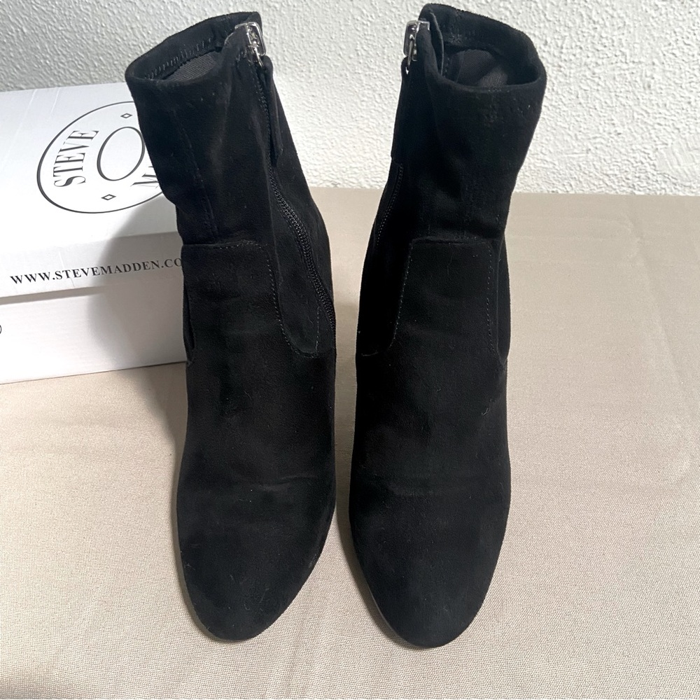 🖤 Steve Madden- Edit booties